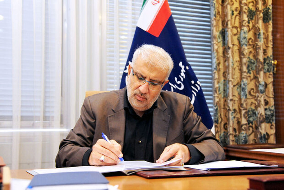 وزیر نفت جواد اوجی
